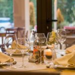 I trend delle nuove aperture nella ristorazione: Fine-Dining 2.0, Condivisione, Ibridazione, Effetto Wow, Sostenibilità e inclusione